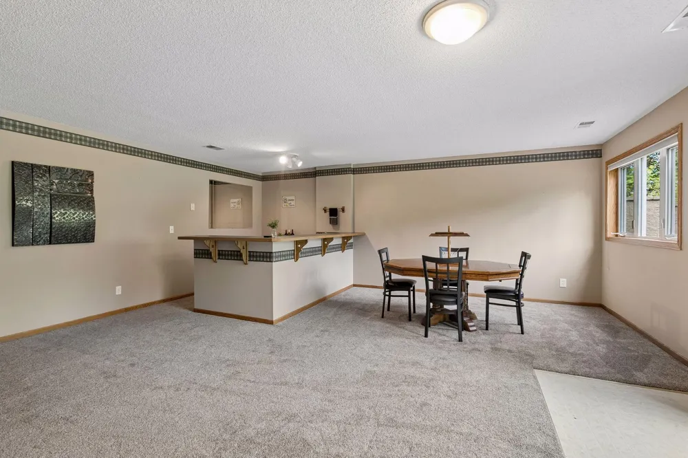 13185 Island View Drive NW Elk River, MN 55330