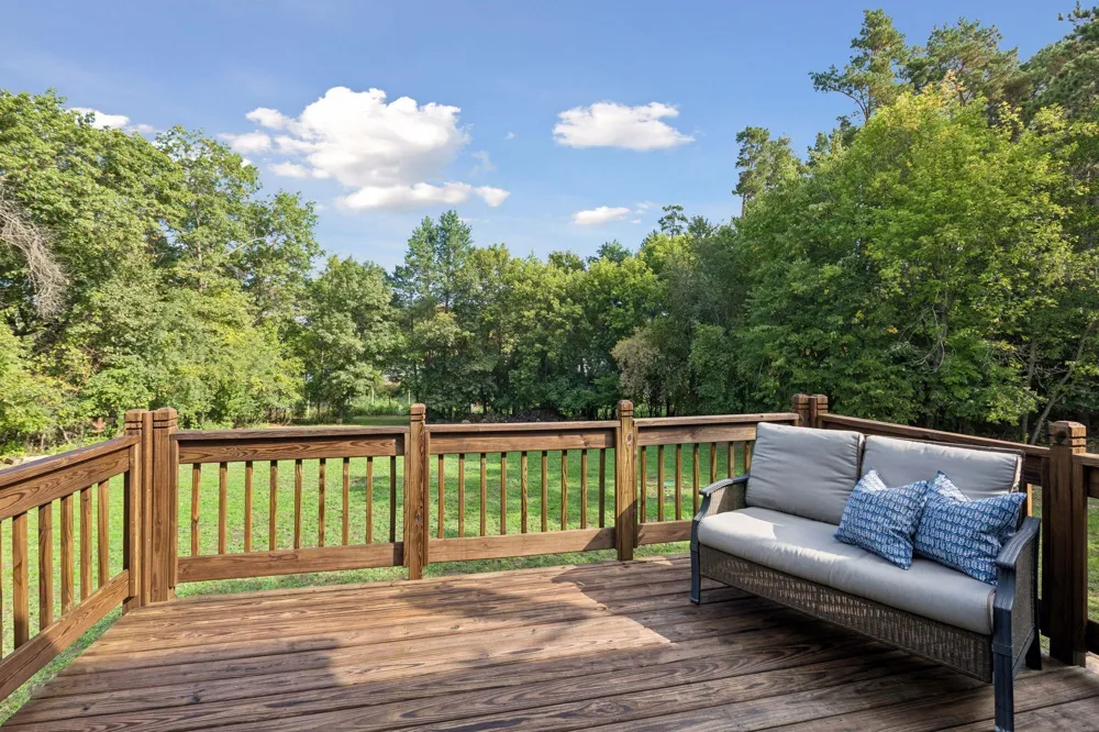 13185 Island View Drive NW Elk River, MN 55330