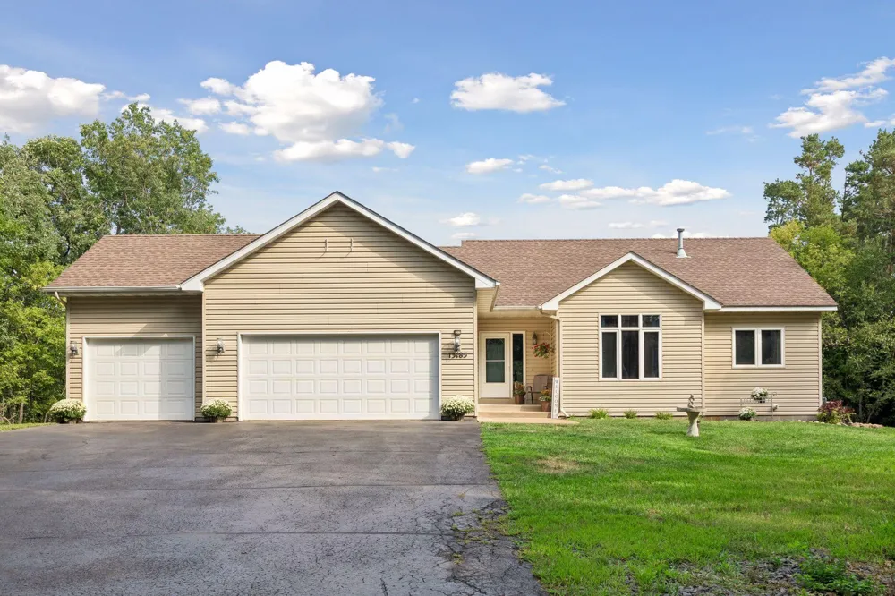13185 Island View Drive NW Elk River, MN 55330