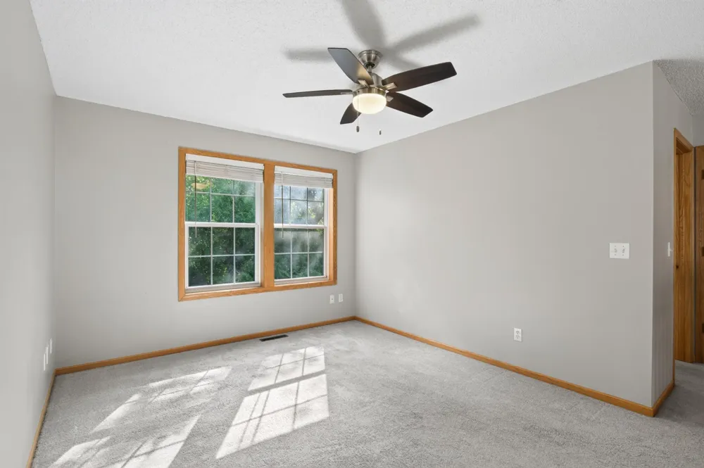 9236 Merrimac Lane Maple Grove, MN 55311
