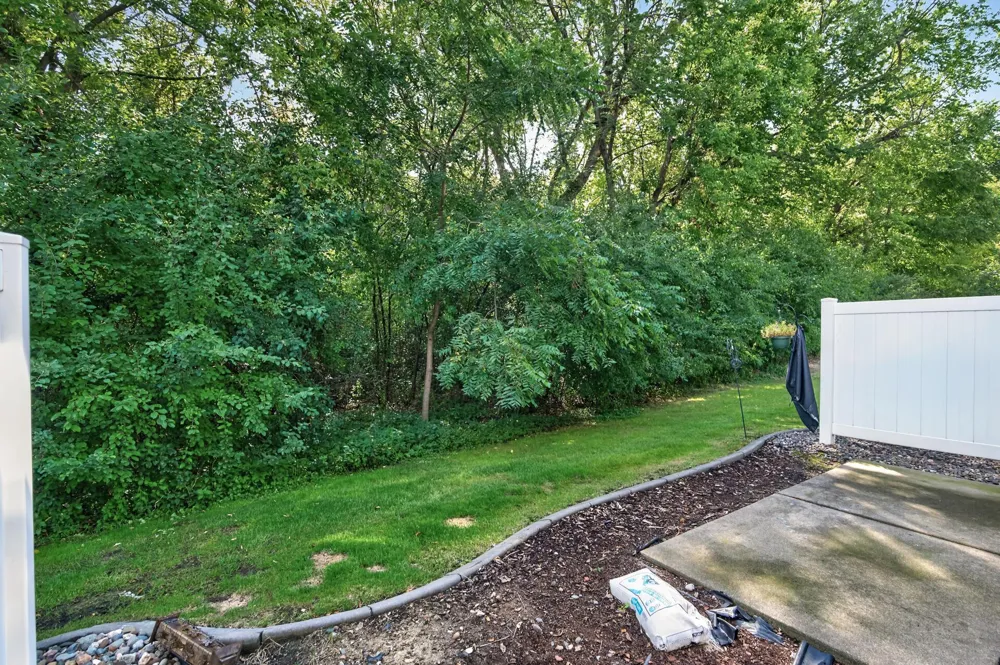 9236 Merrimac Lane Maple Grove, MN 55311