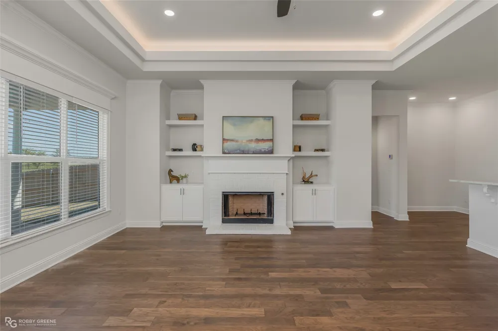 348 Prien Lake Loop Bossier City, LA 71111