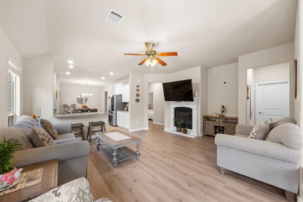 912 Gray Fox Drive McKinney, TX 75071