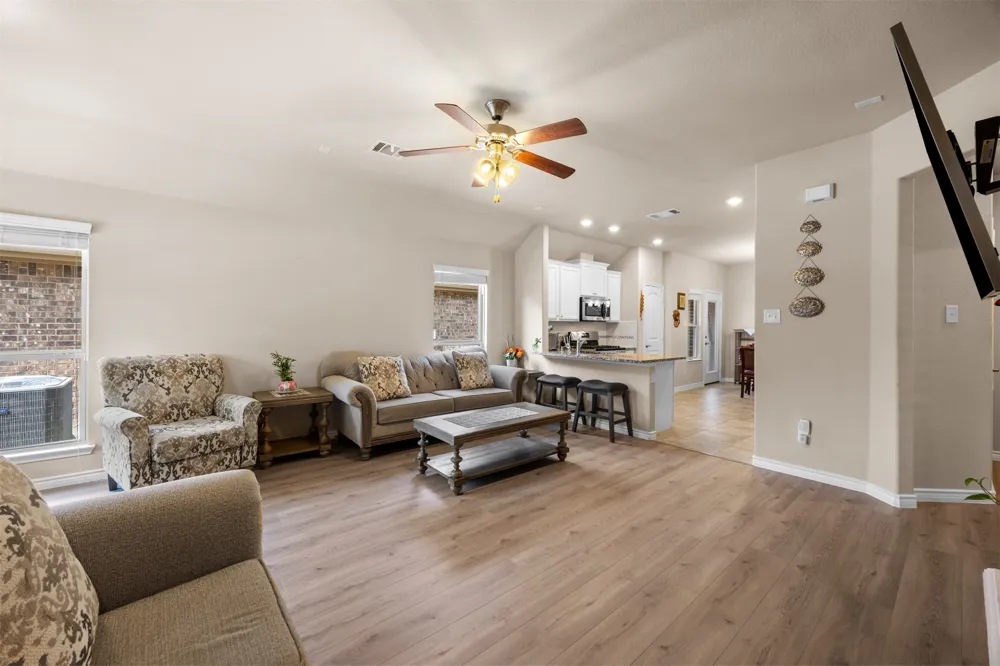 912 Gray Fox Drive McKinney, TX 75071