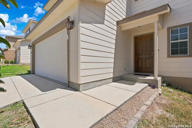 25002 Remington Oaks San Antonio, TX 78261