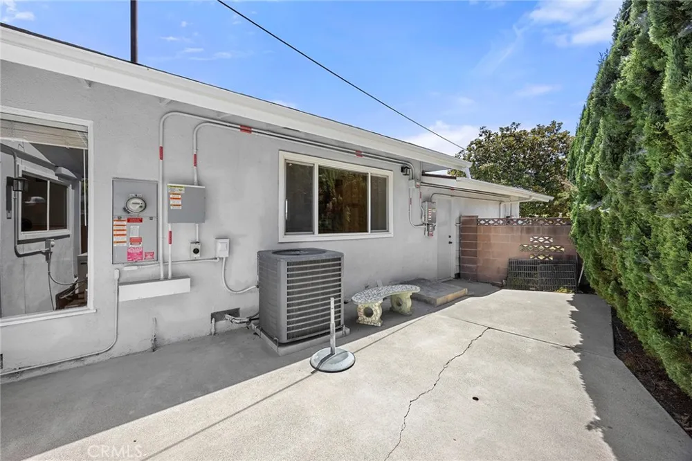 10351 Ballard Drive Garden Grove, CA 92840