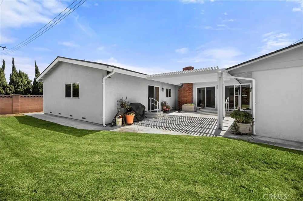 10351 Ballard Drive Garden Grove, CA 92840
