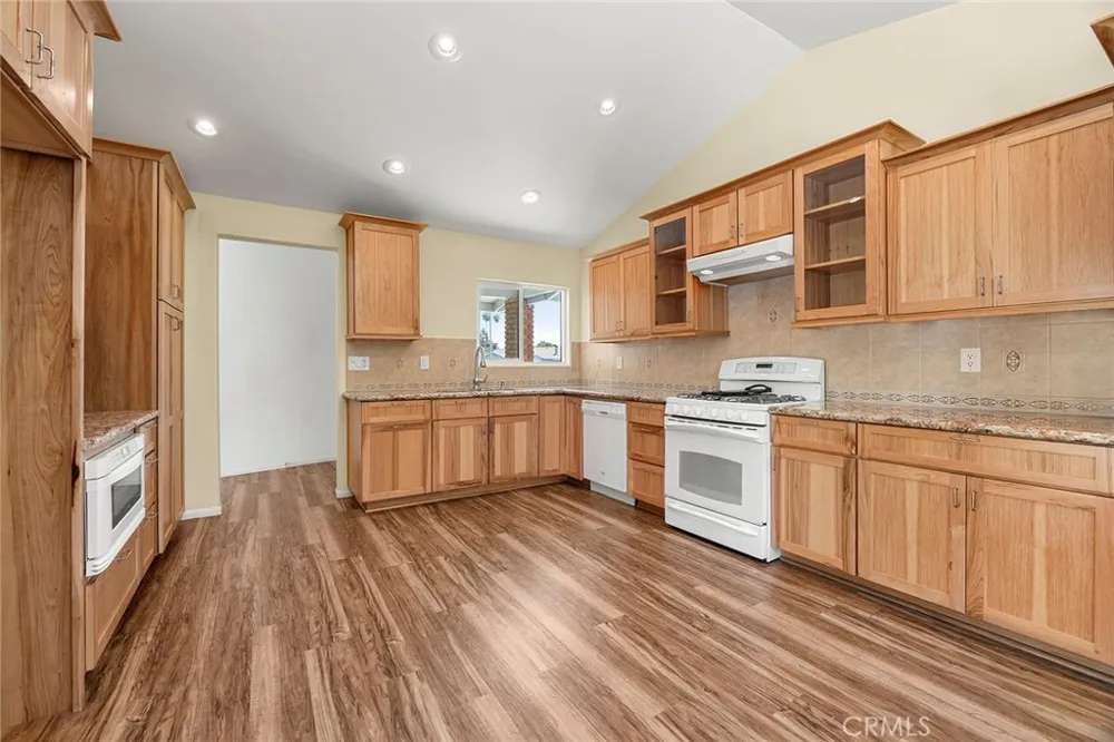 10351 Ballard Drive Garden Grove, CA 92840