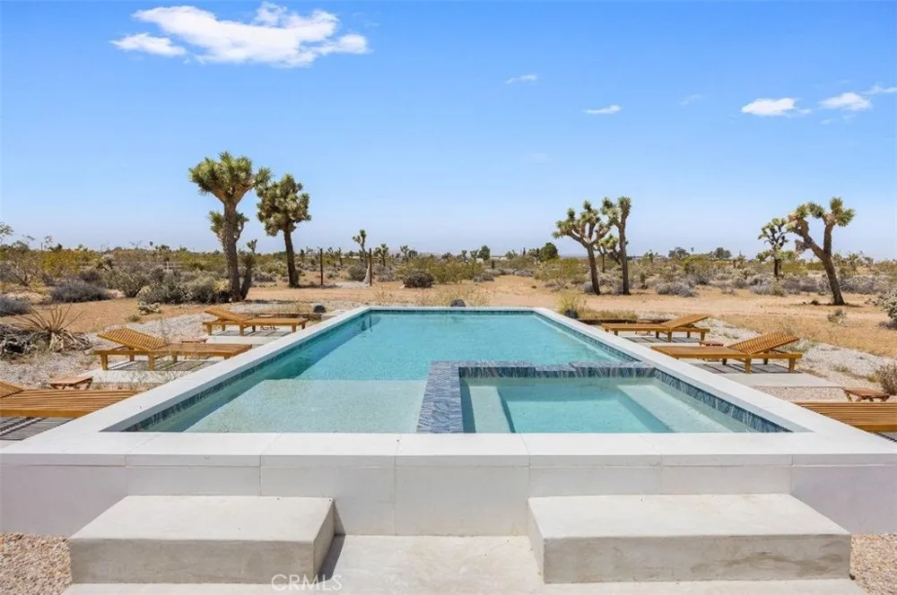 3484 El Dorado Road Yucca Valley, CA 92284