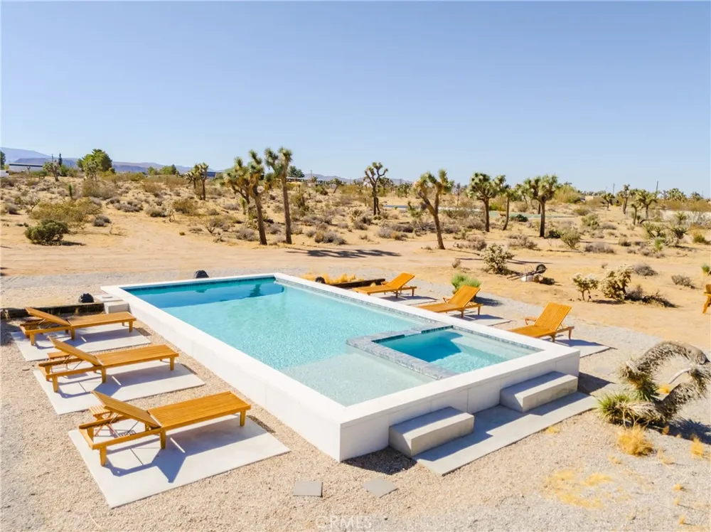 3484 El Dorado Road Yucca Valley, CA 92284