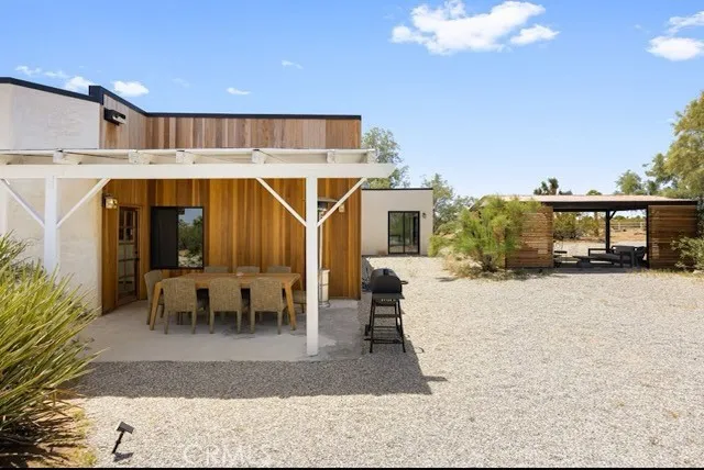 3484 El Dorado Road Yucca Valley, CA 92284