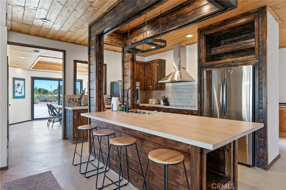 3484 El Dorado Road Yucca Valley, CA 92284
