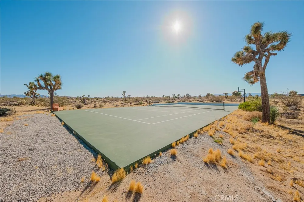 3484 El Dorado Road Yucca Valley, CA 92284