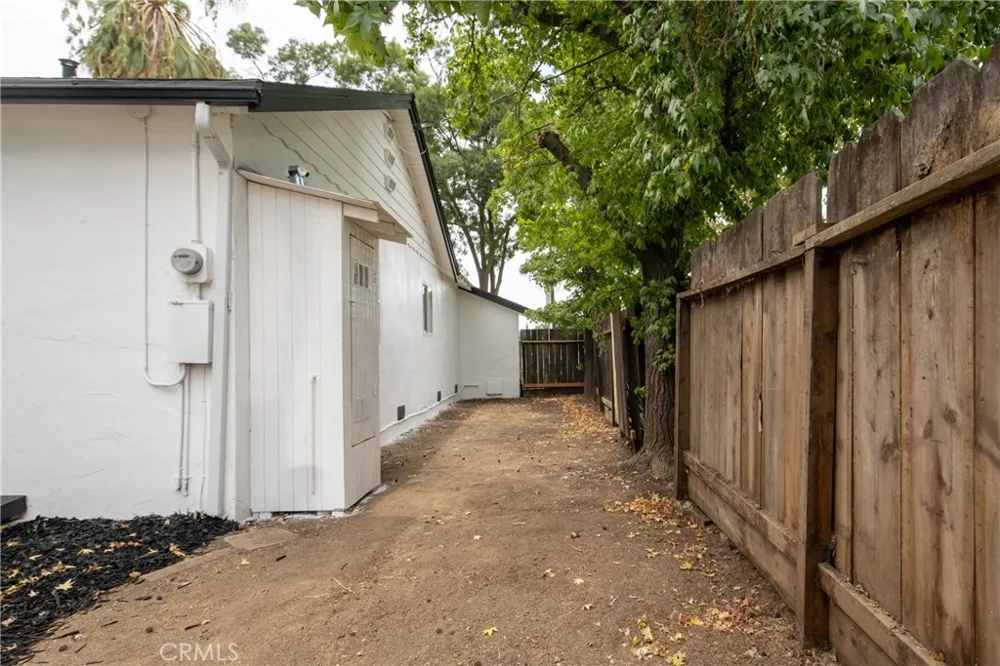 145 E 20th Merced, CA 95340