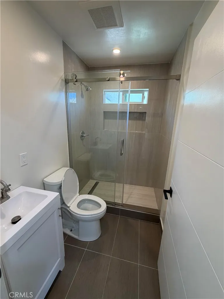 10621 McClemont Ave Tujunga, CA 91042
