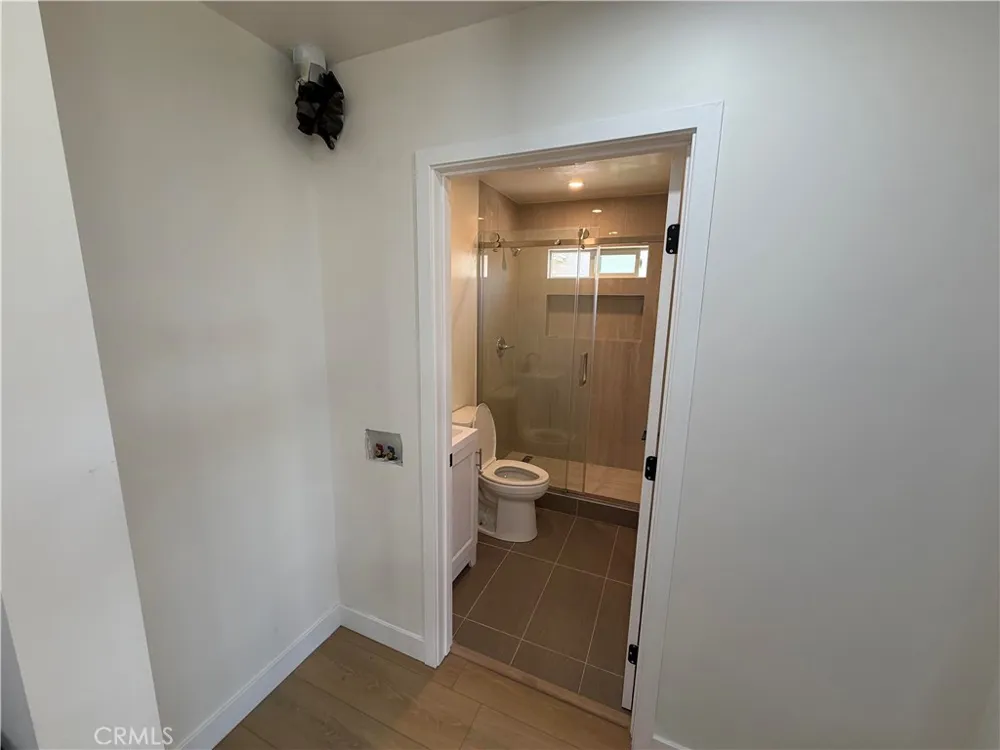 10621 McClemont Ave Tujunga, CA 91042