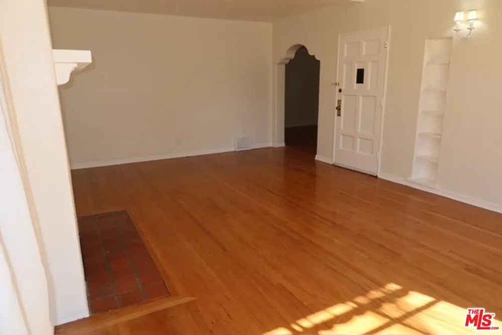 1104 Maryland Avenue Glendale, CA 91207