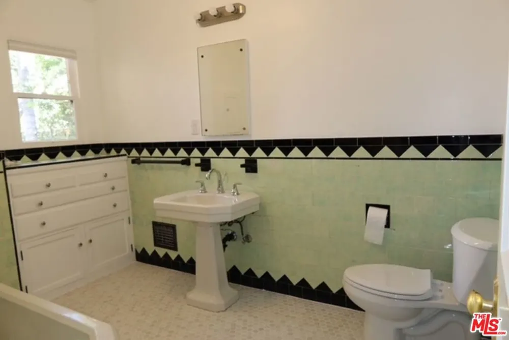 1104 Maryland Avenue Glendale, CA 91207