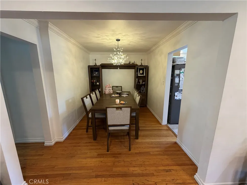 10619 Mcclemont Tujunga, CA 91042
