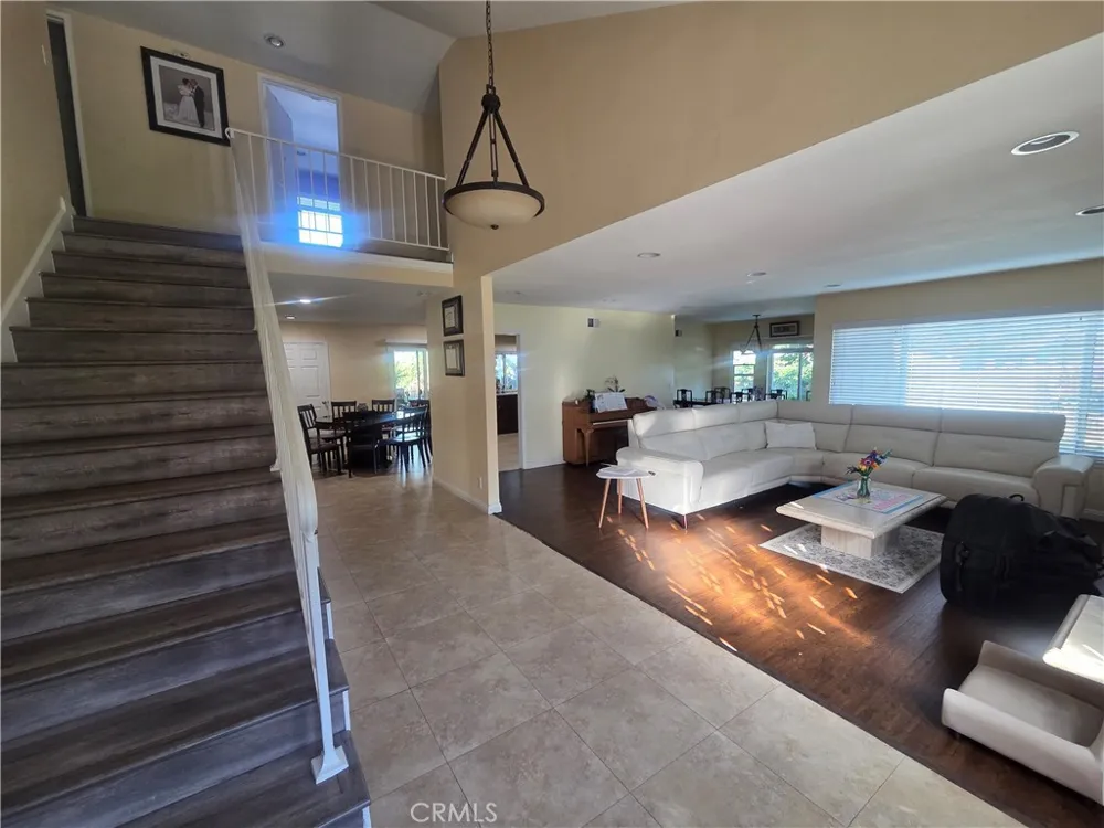 2342 Donosa Rowland Heights, CA 91748