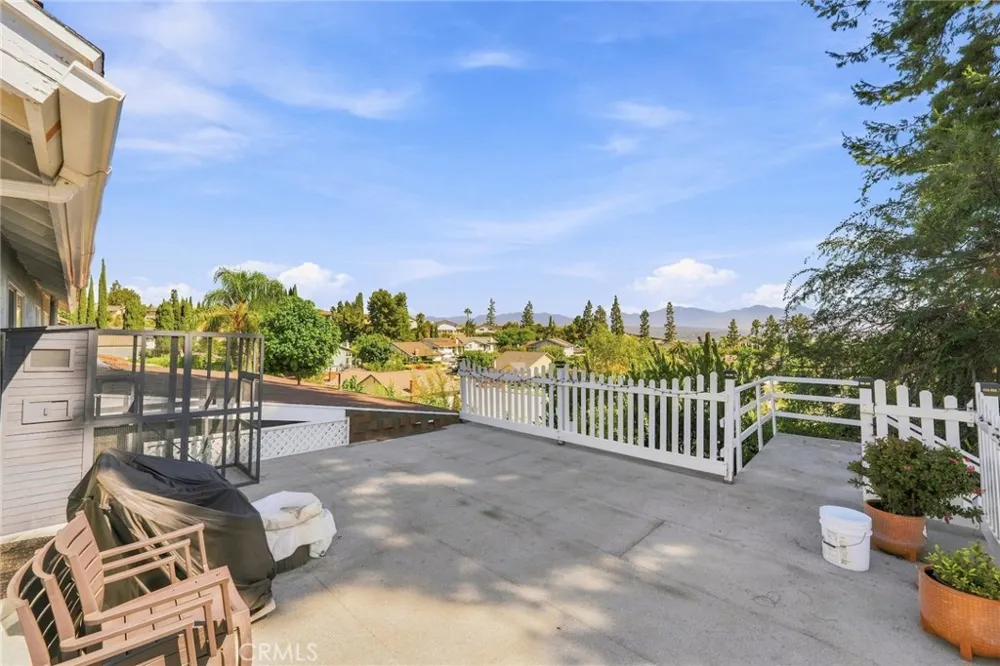 2342 Donosa Rowland Heights, CA 91748