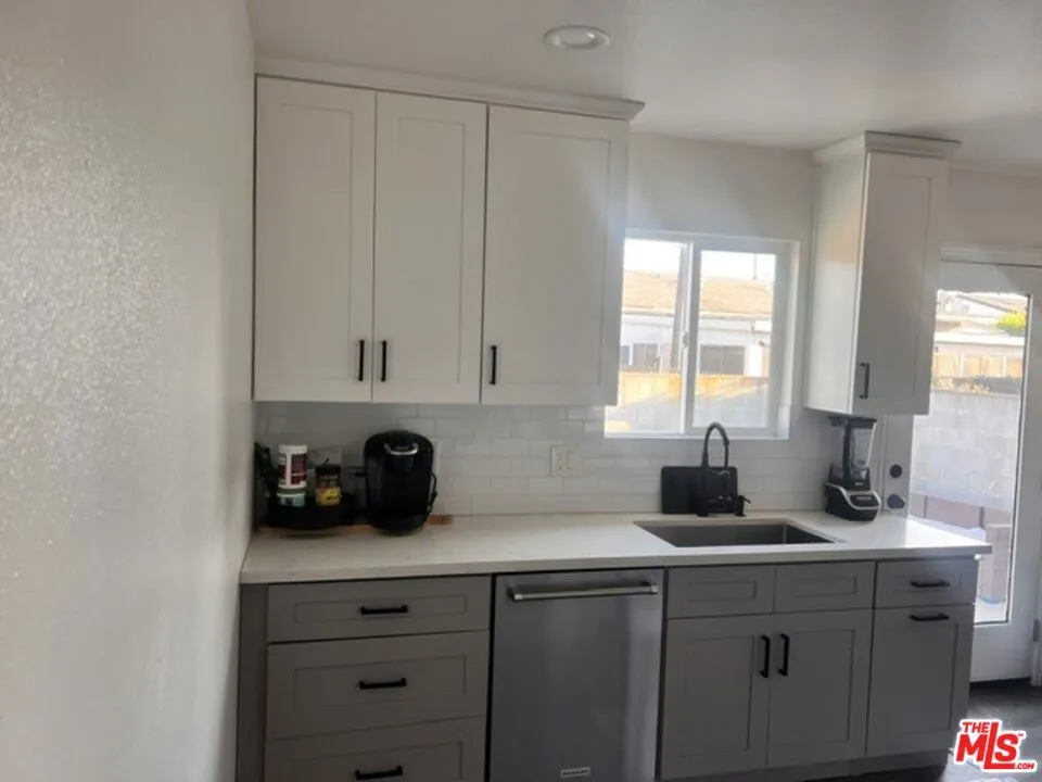 2108 W 156th Street Compton, CA 90220