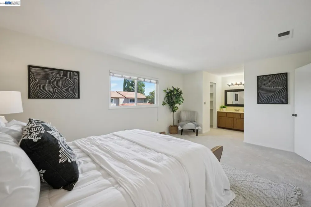 728 Saint Michael Cir Pleasanton, CA 94566