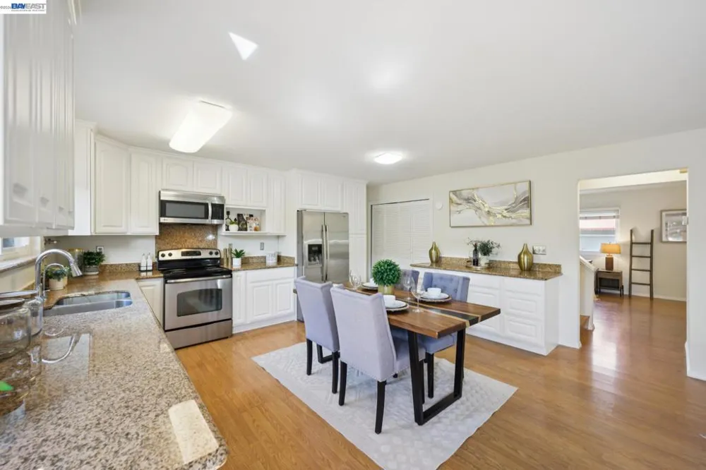 728 Saint Michael Cir Pleasanton, CA 94566