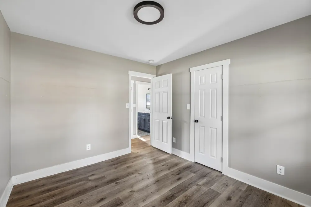 110 Sherwood Dr Waverly, TN 37185