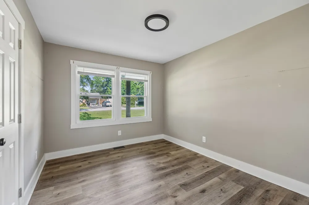110 Sherwood Dr Waverly, TN 37185