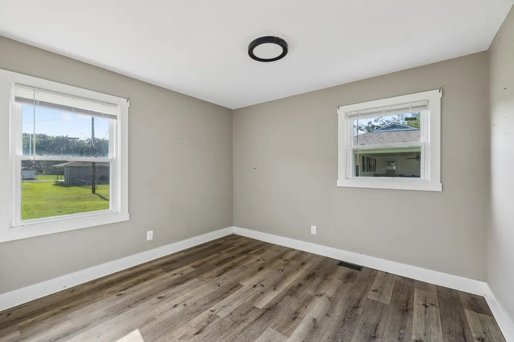 110 Sherwood Dr Waverly, TN 37185