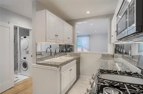 955 Washington Street #7