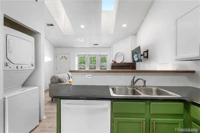 3050 W 107th Place #E Westminster, CO 80031
