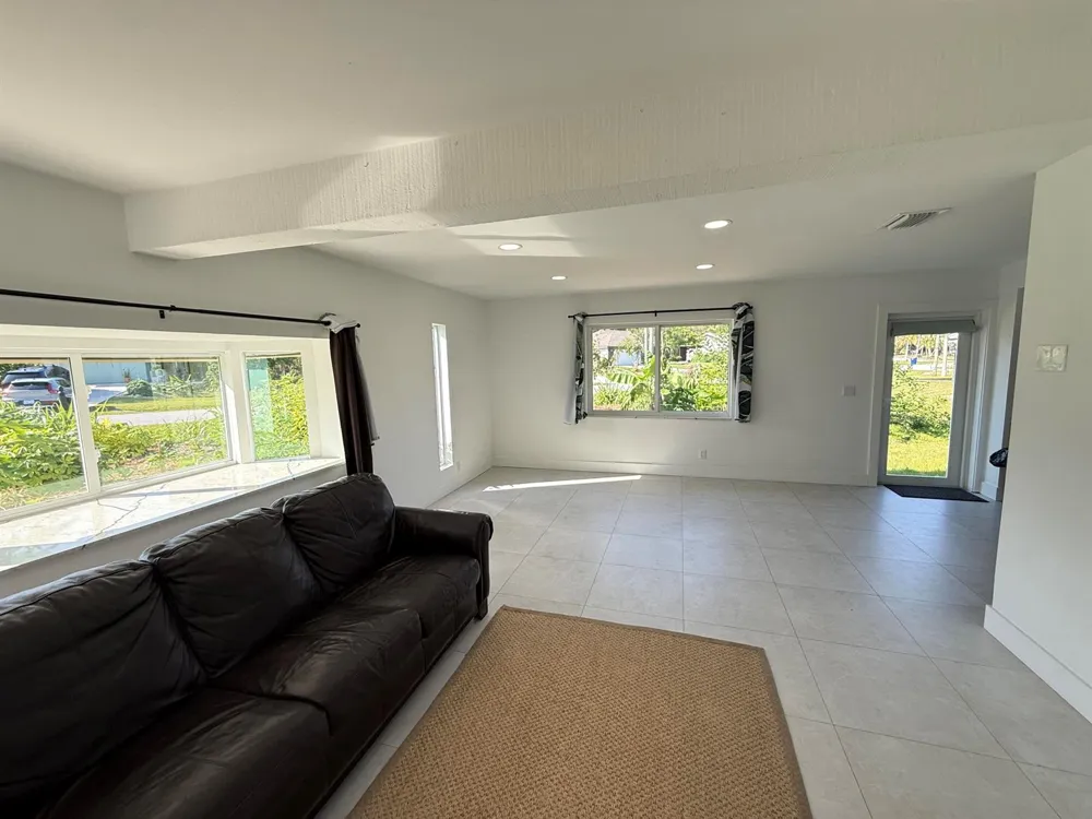 5814 SE ORANGE BLOSSOM TRAIL #A Hobe Sound, FL 33455