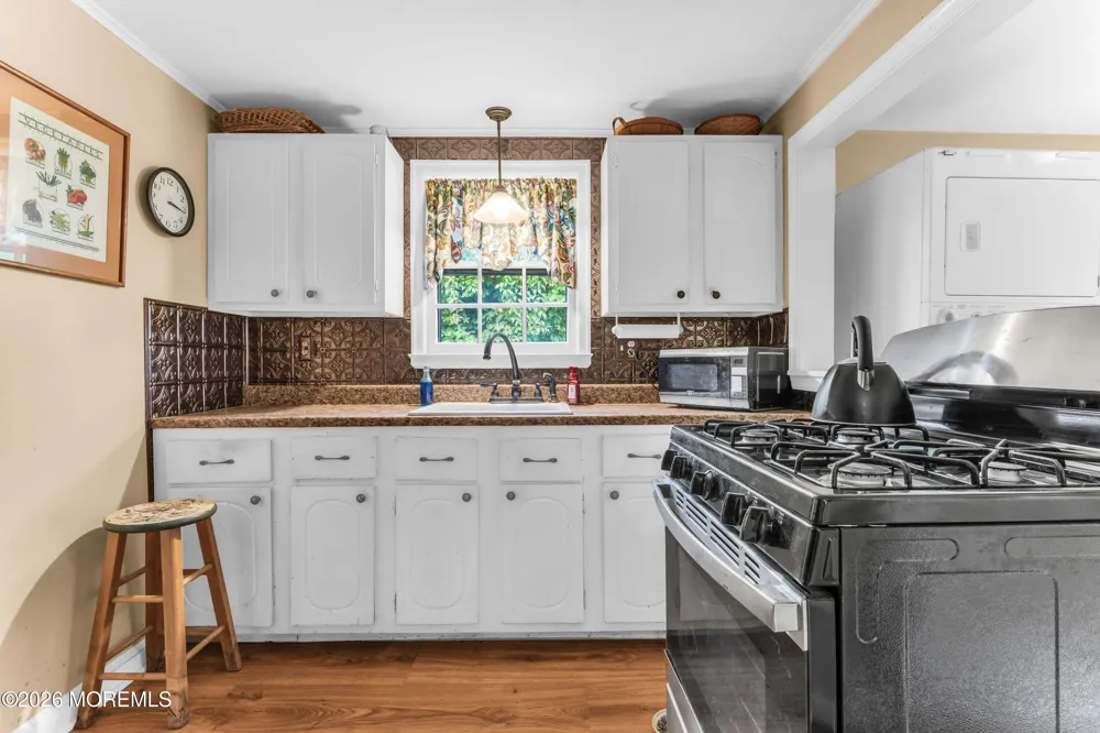 382 Van Zile Road Brick, NJ 08724