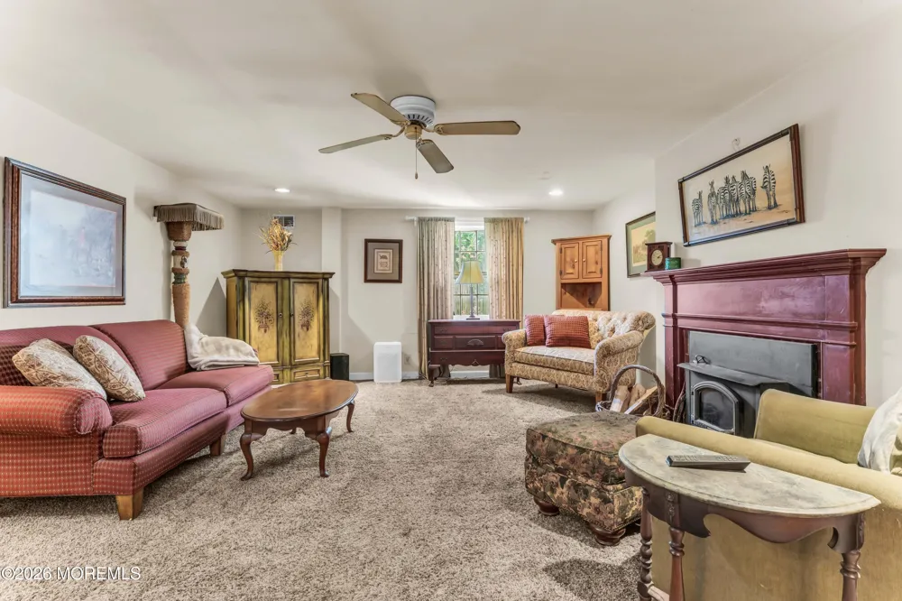 382 Van Zile Road Brick, NJ 08724