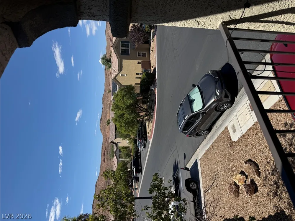 457 Warminster Avenue Las Vegas, NV 89178