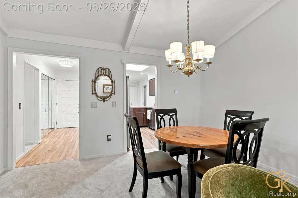 2216 London Bridge Drive Rochester Hills City, MI 48307