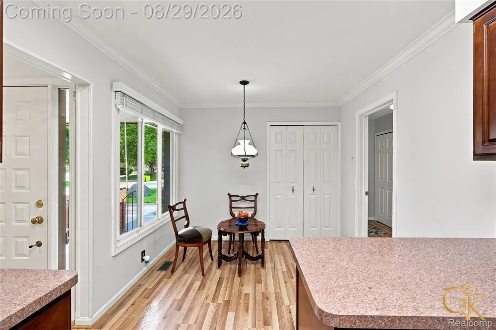 2216 London Bridge Drive Rochester Hills City, MI 48307