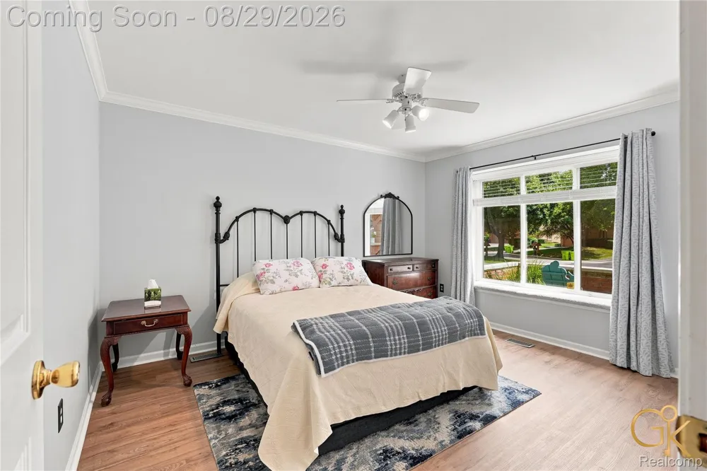 2216 London Bridge Drive Rochester Hills City, MI 48307