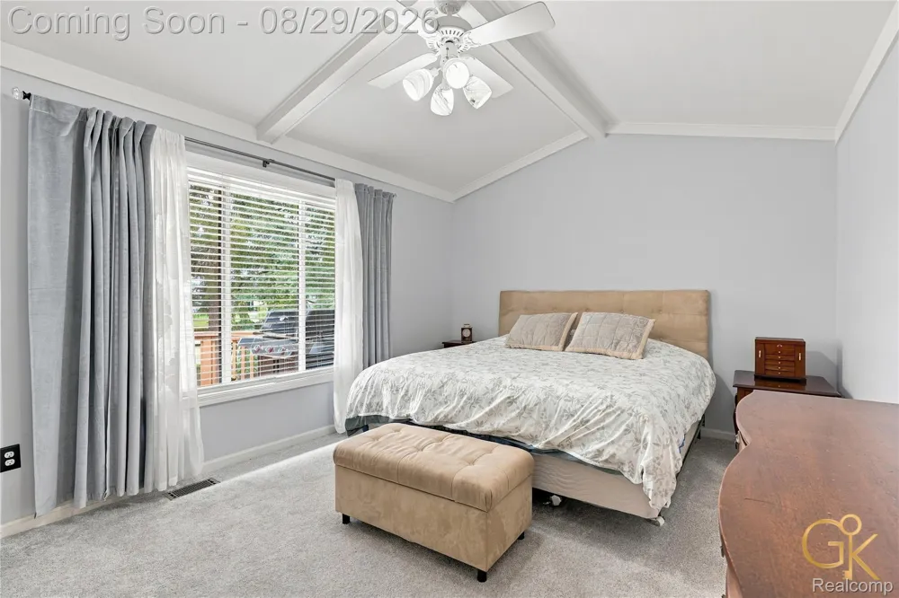 2216 London Bridge Drive Rochester Hills City, MI 48307