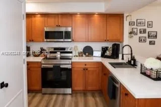 8520 SW 212th St #305 Cutler Bay, FL 33189