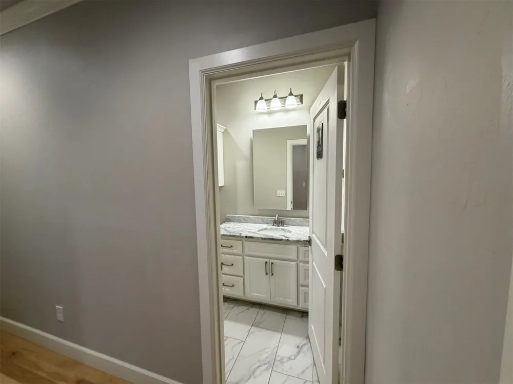 8720 S Quanah Avenue Tulsa, OK 74132