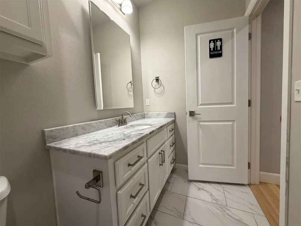 8720 S Quanah Avenue Tulsa, OK 74132