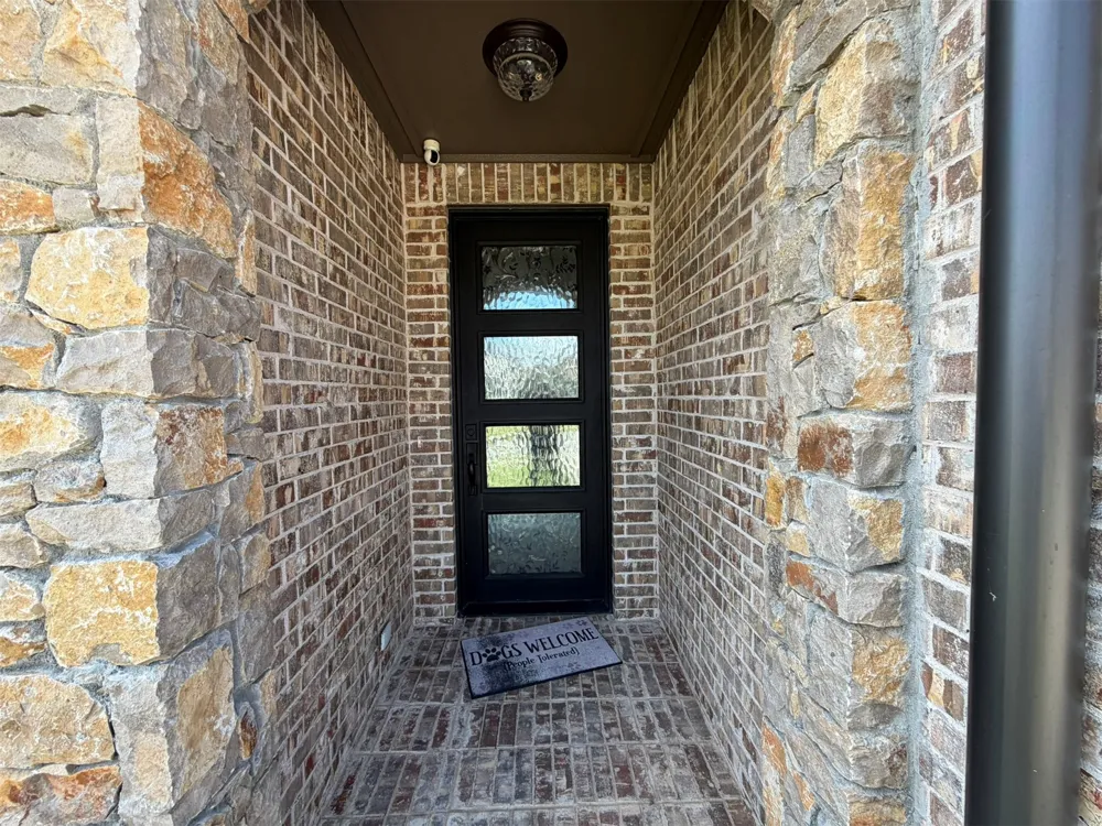 8720 S Quanah Avenue Tulsa, OK 74132
