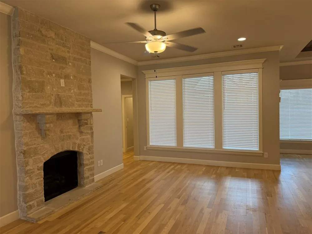 8720 S Quanah Avenue Tulsa, OK 74132