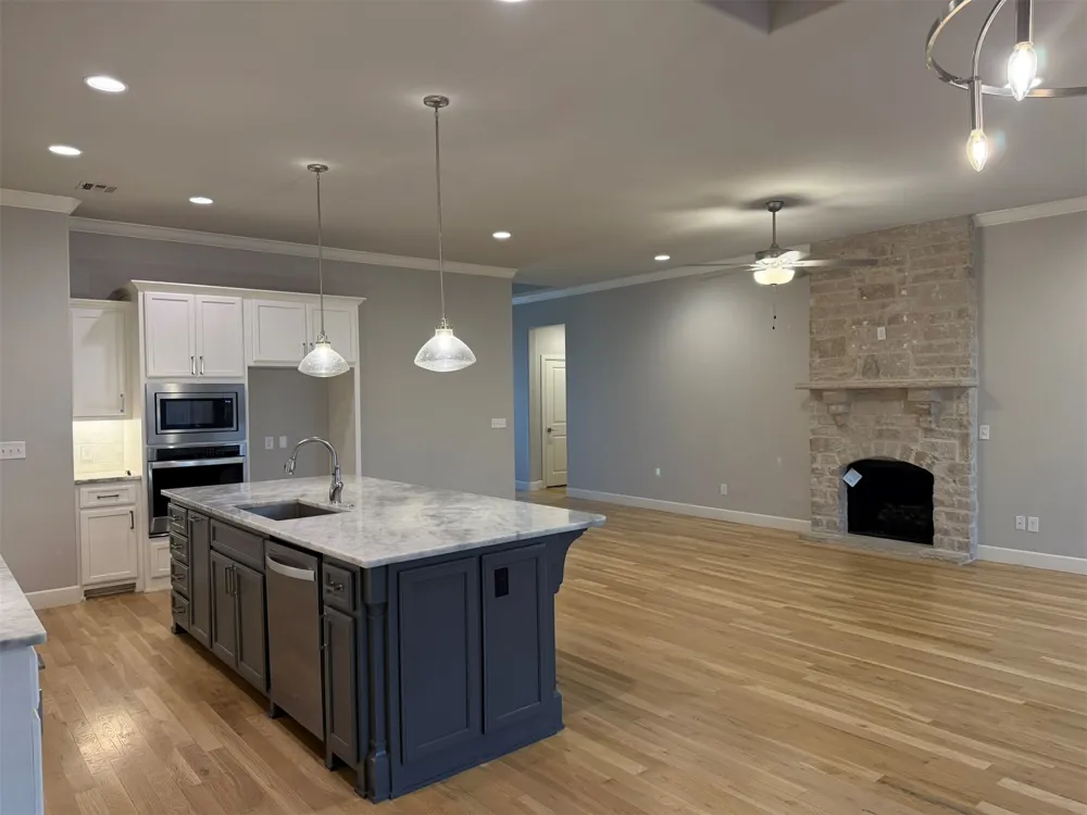 8720 S Quanah Avenue Tulsa, OK 74132