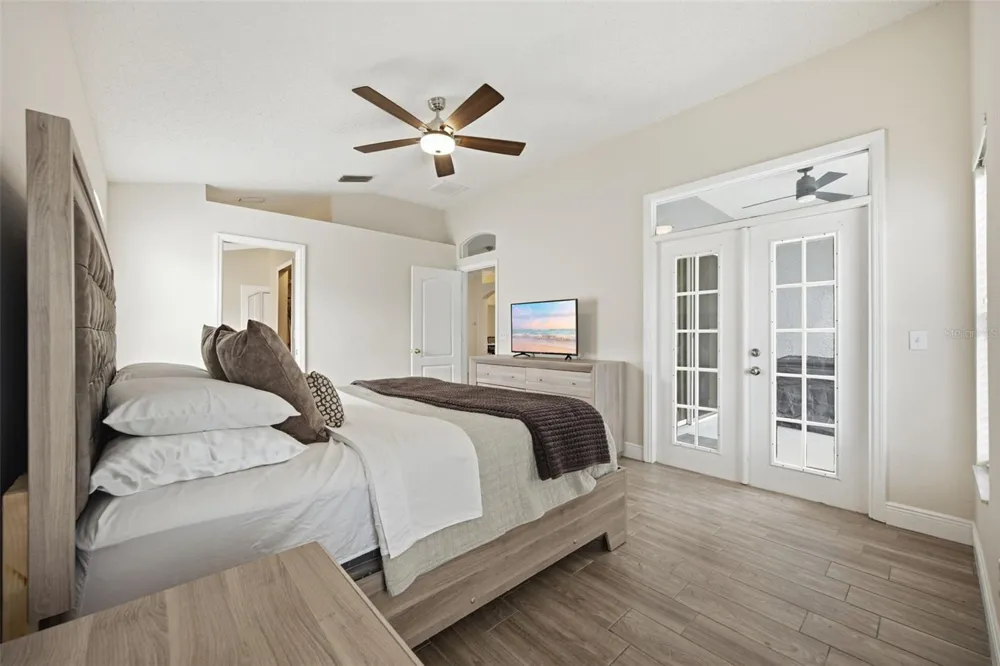 416 CYPRESS VIEW DRIVE Oldsmar, FL 34677