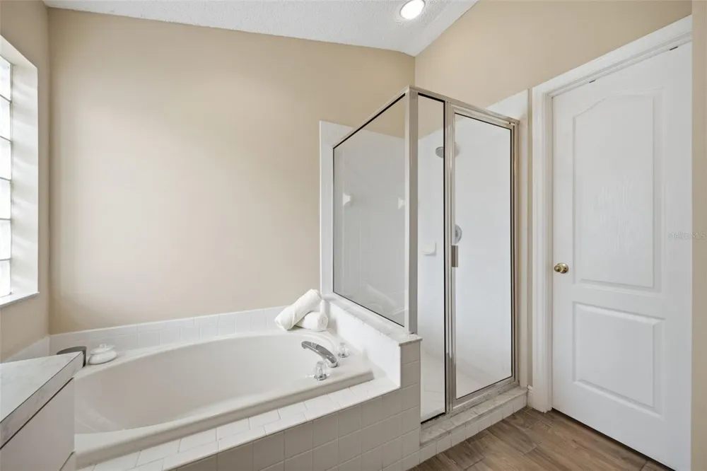 416 CYPRESS VIEW DRIVE Oldsmar, FL 34677