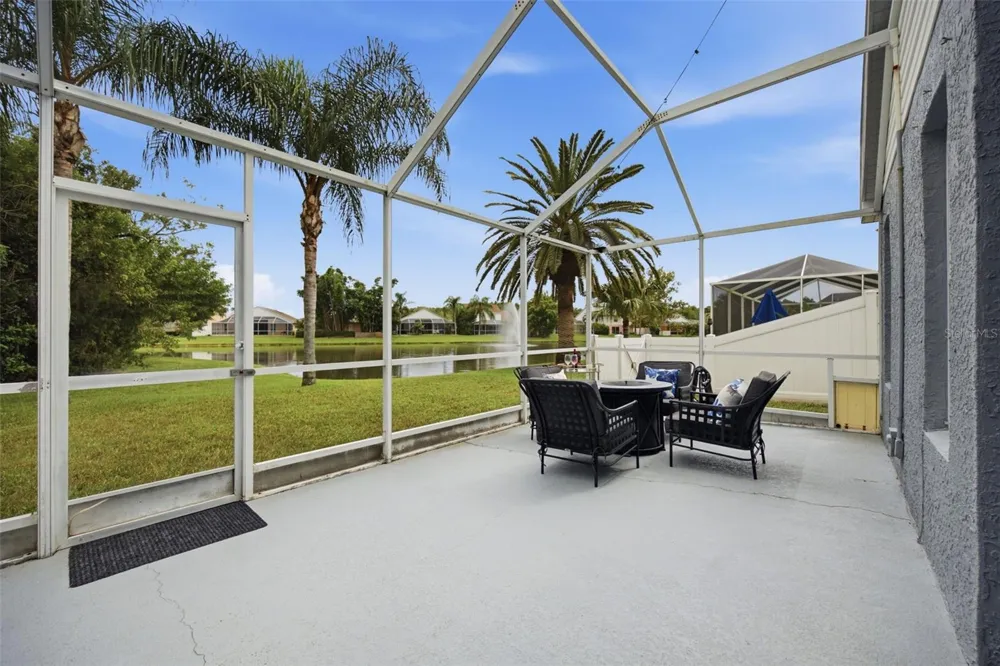 416 CYPRESS VIEW DRIVE Oldsmar, FL 34677